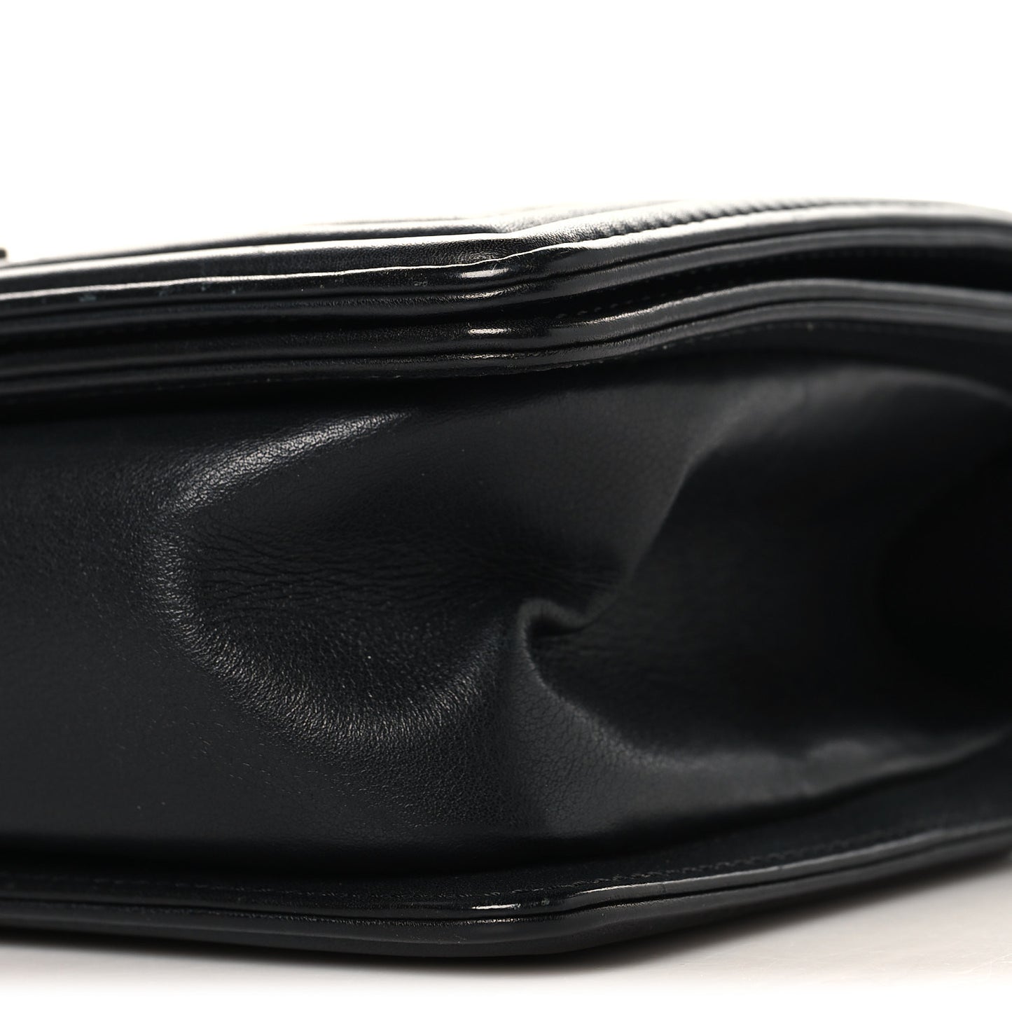 Lambskin Braided Woven Medium Boy Flap Black