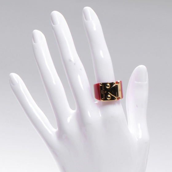 Louis Vuitton Lock Me Ring 8 L Pomme D'Amour 2 of 4