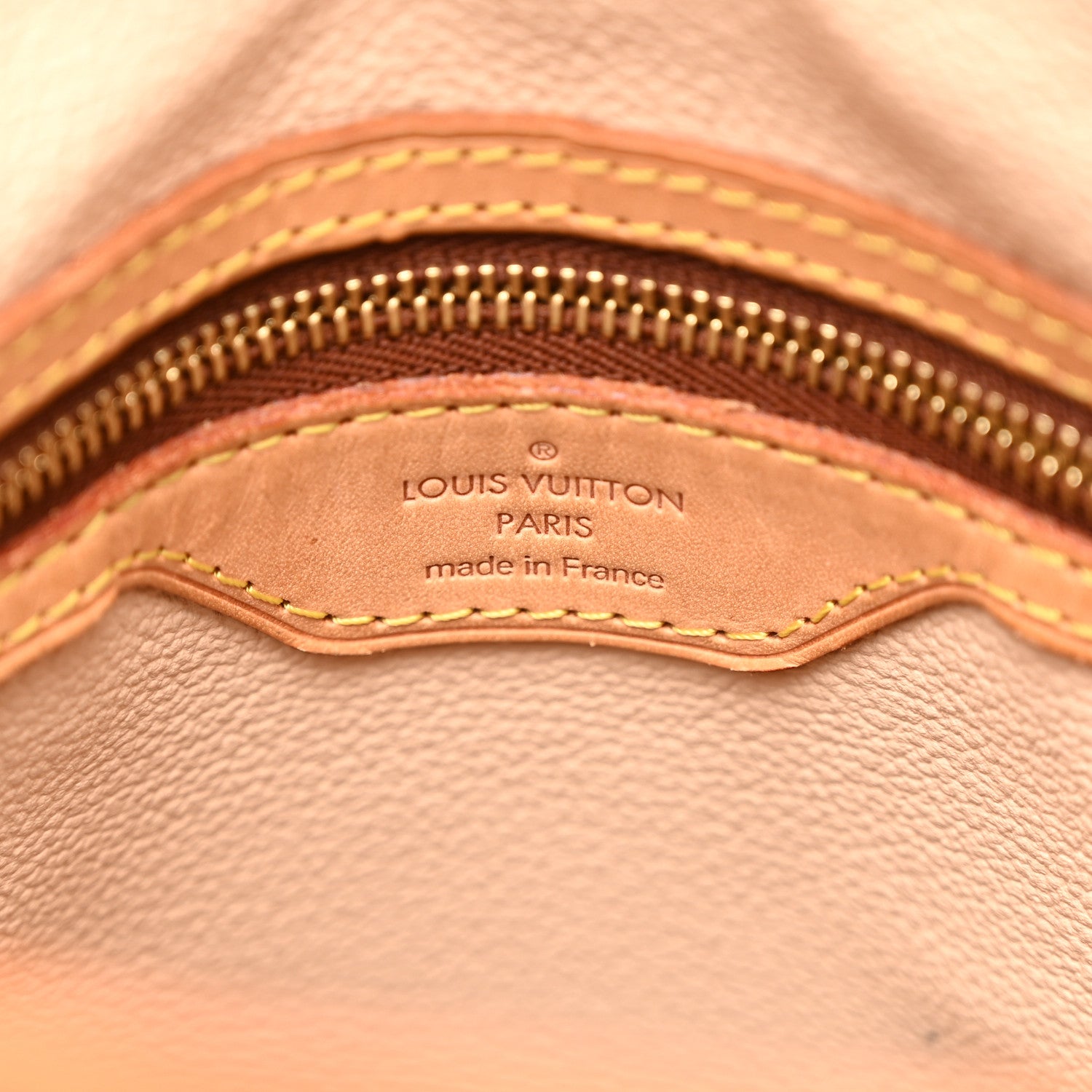 Louis Vuitton Monogram Petit Bucket 23 6 of 12