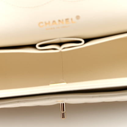 Chanel Caviar Quilted Jumbo Double Flap White 5 of 10