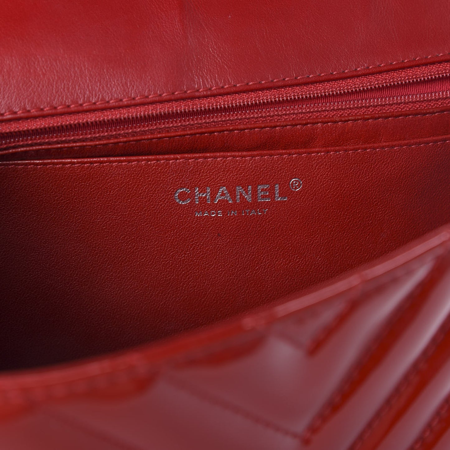 Patent Chevron Quilted Jumbo Single Flap Red