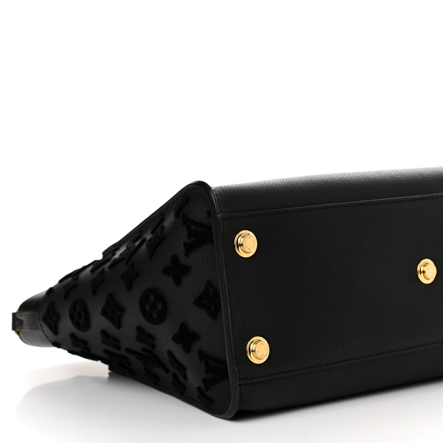 Calfskin Monogram Tufting On My Side Black