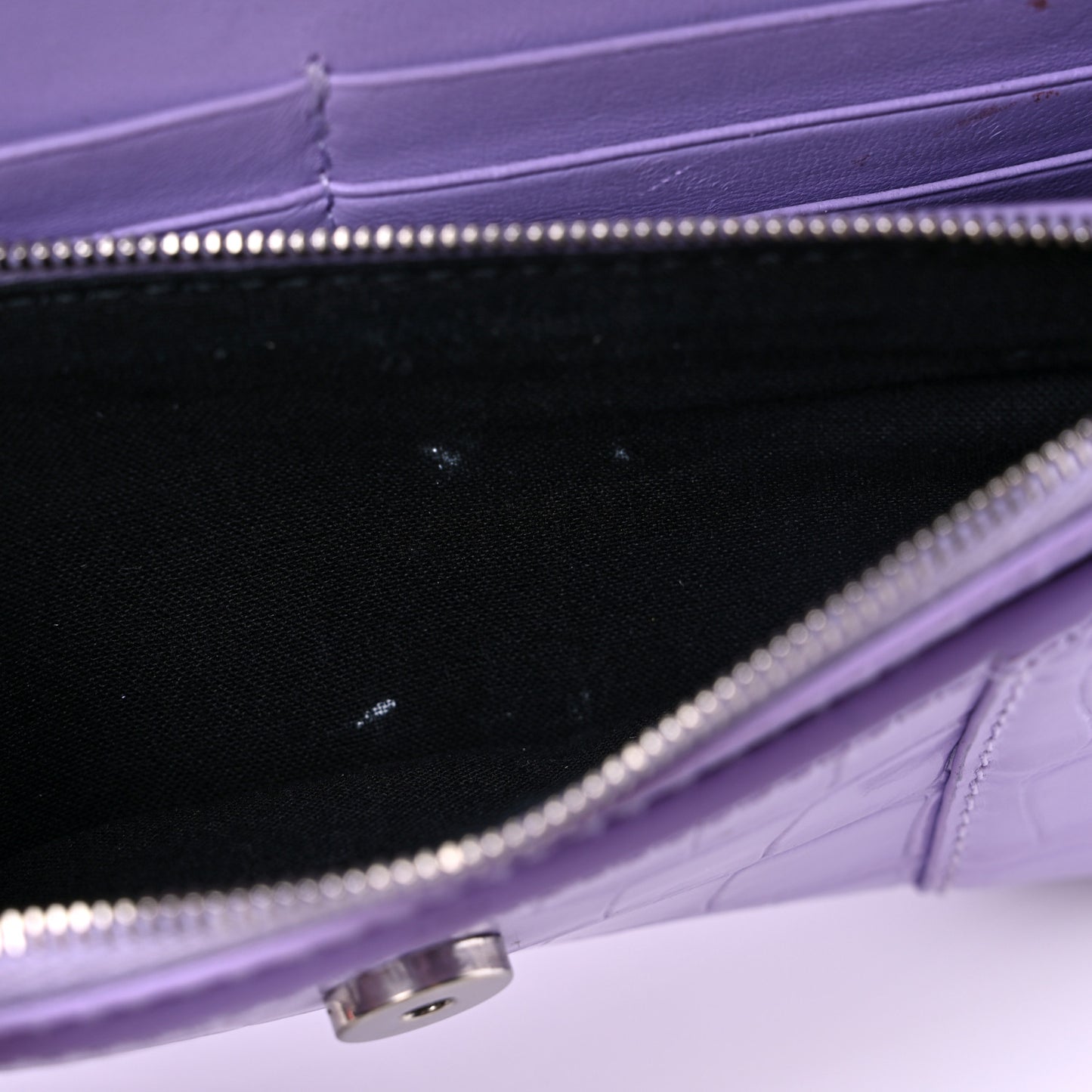 Shiny Calfskin Crocodile Embossed Hourglass Chain Bag Lilac