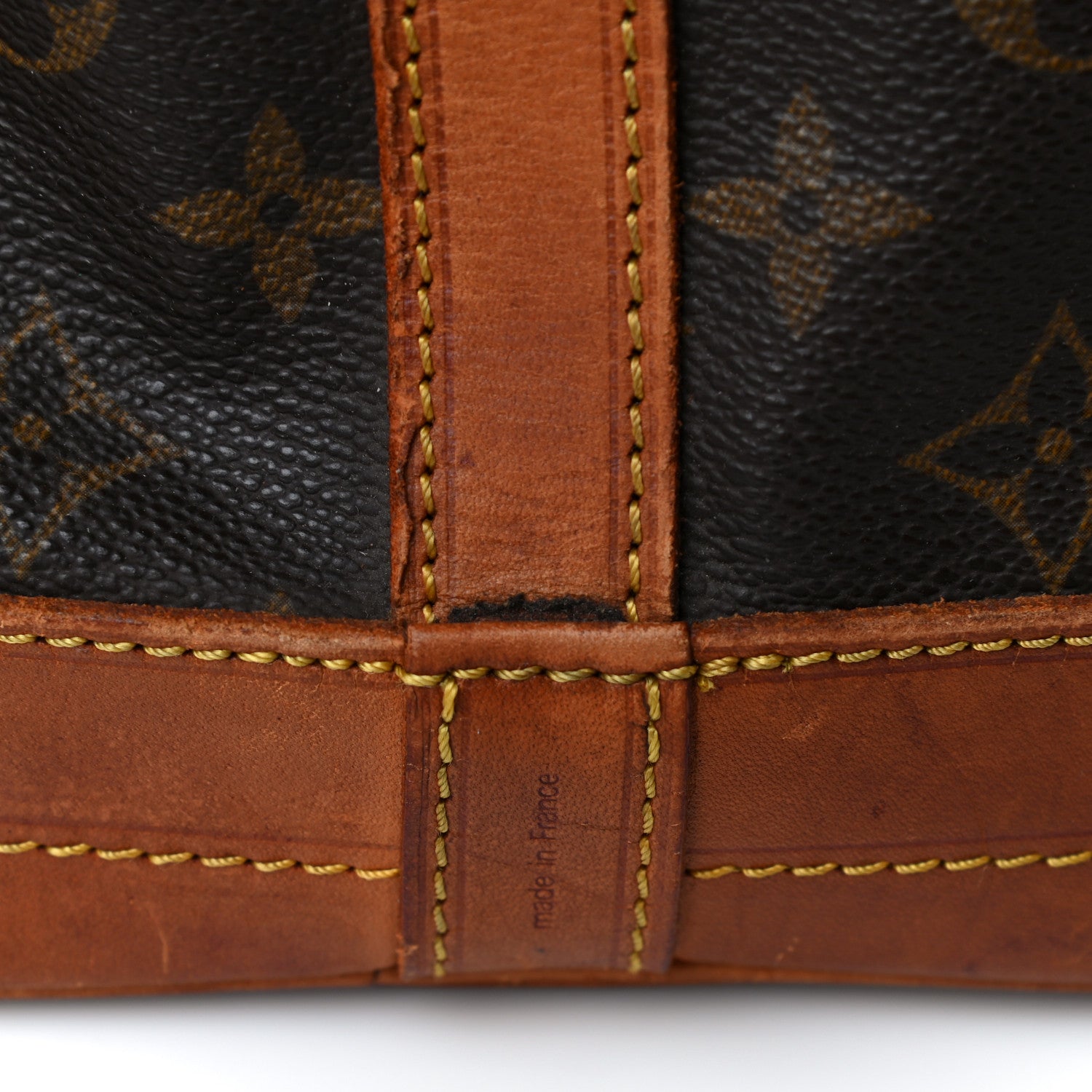 Louis Vuitton Monogram Noe 23 of 30