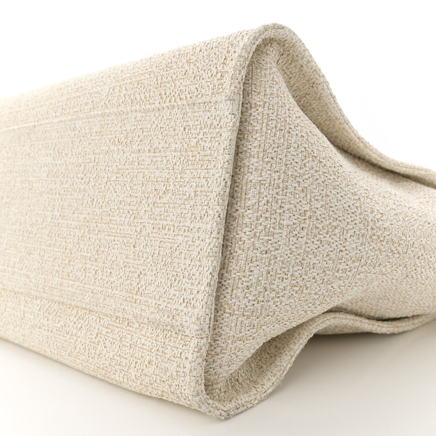 Lurex Boucle Medium Deauville Tote White