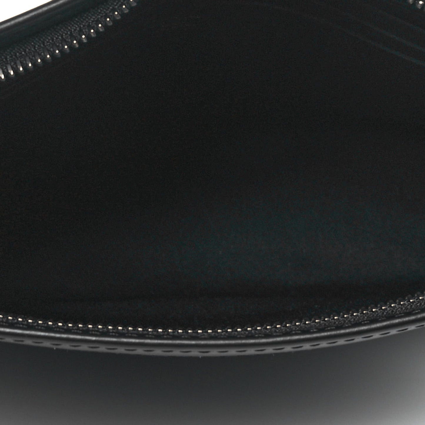 Monogram Eclipse Reverse Pochette Voyage MM
