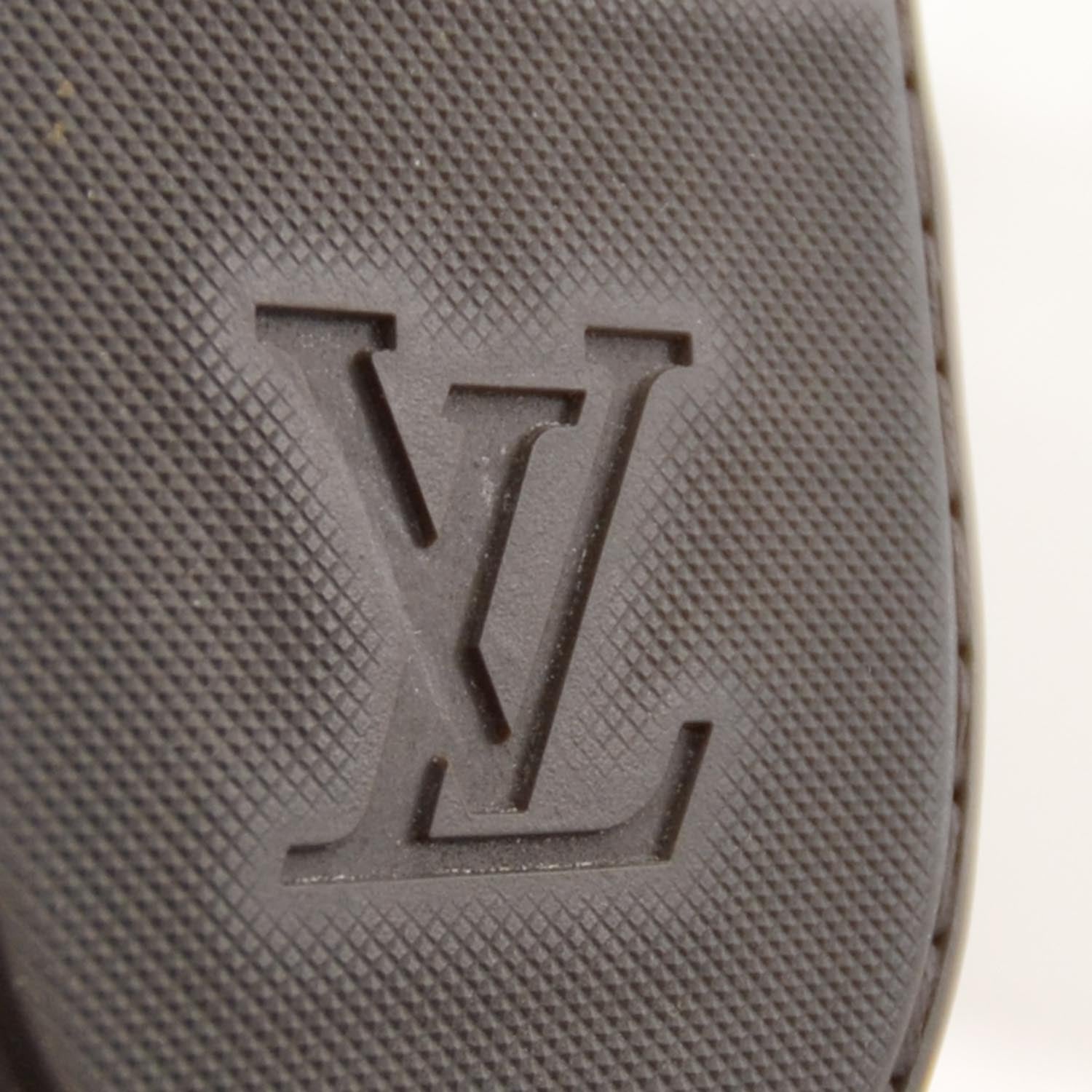 Louis Vuitton Damier Ebene Sneakers 10 6 of 6