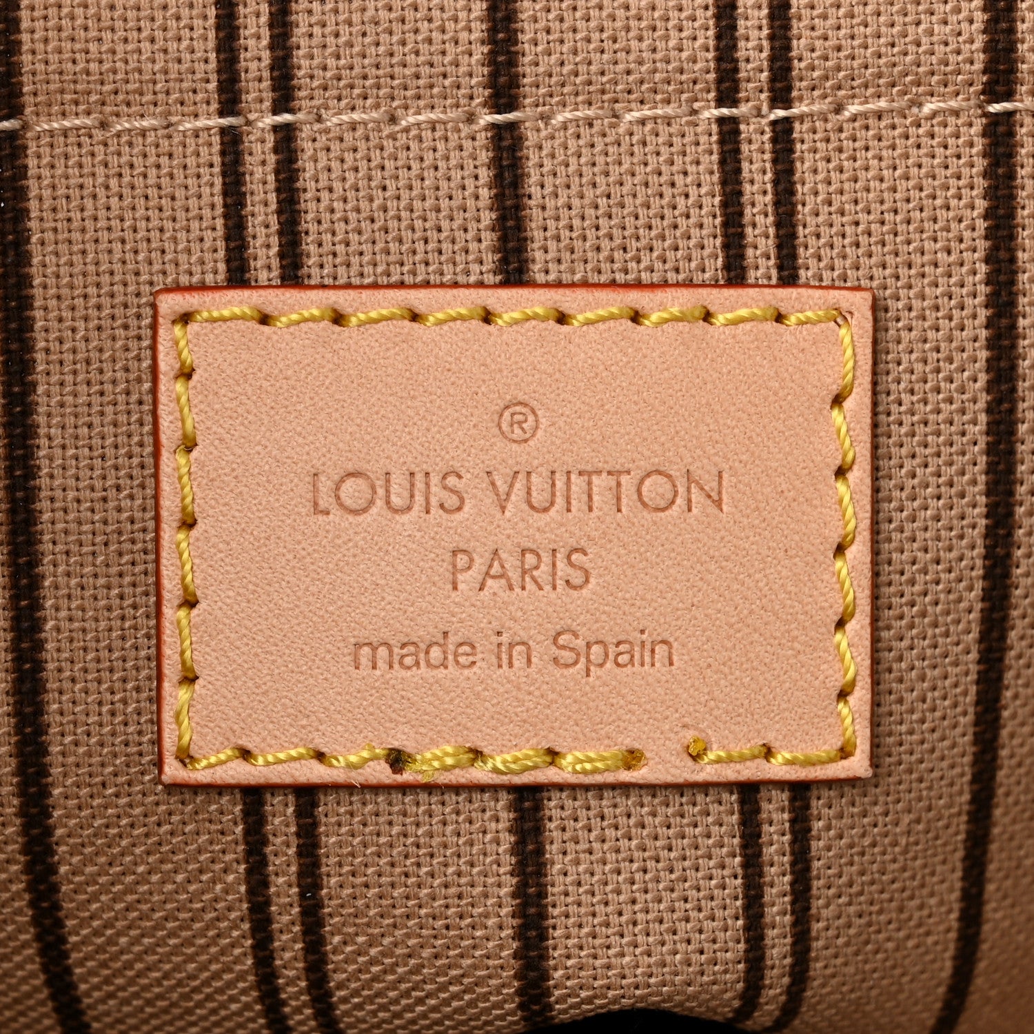 Louis Vuitton Monogram Piano 6 of 9