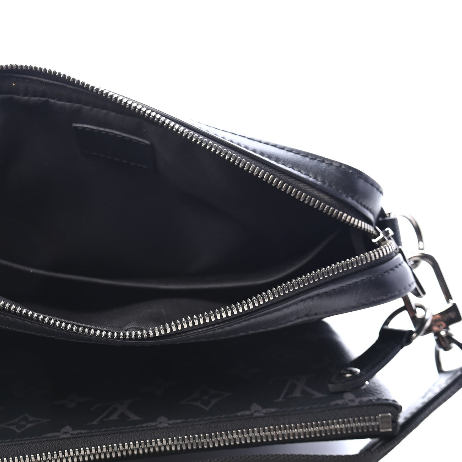 Louis Vuitton Reverse Monogram Eclipse Trio Messenger 5 of 11