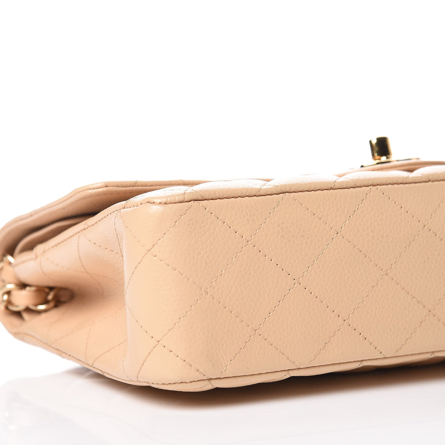 Caviar Quilted Medium Double Flap Beige Clair