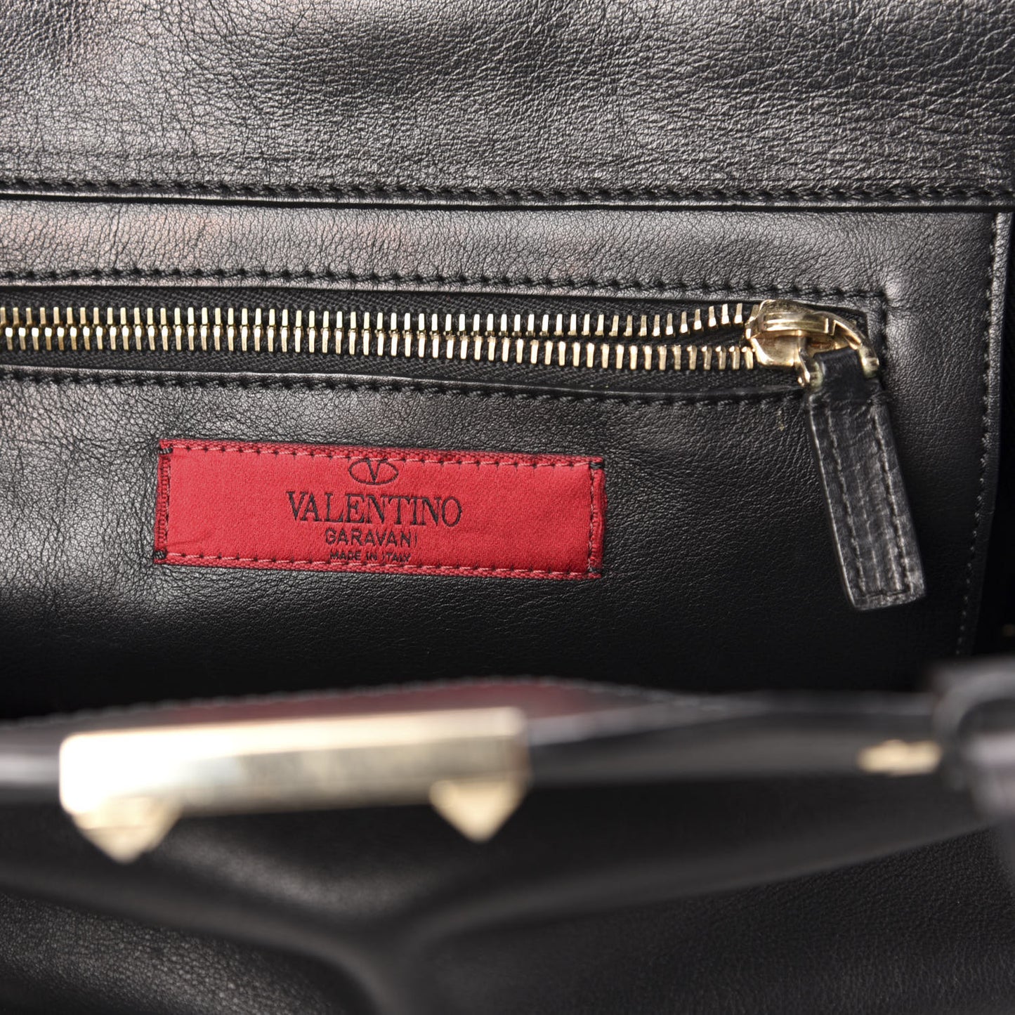 Vitello Small Rockstud Tote Black