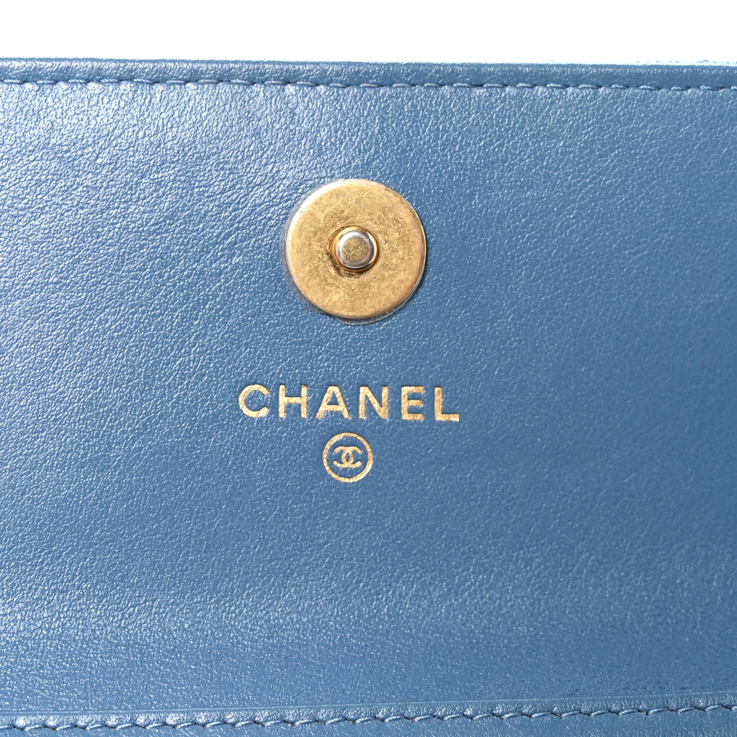 Denim Quilted CC Pearl Crush Clutch With Chain Blue
