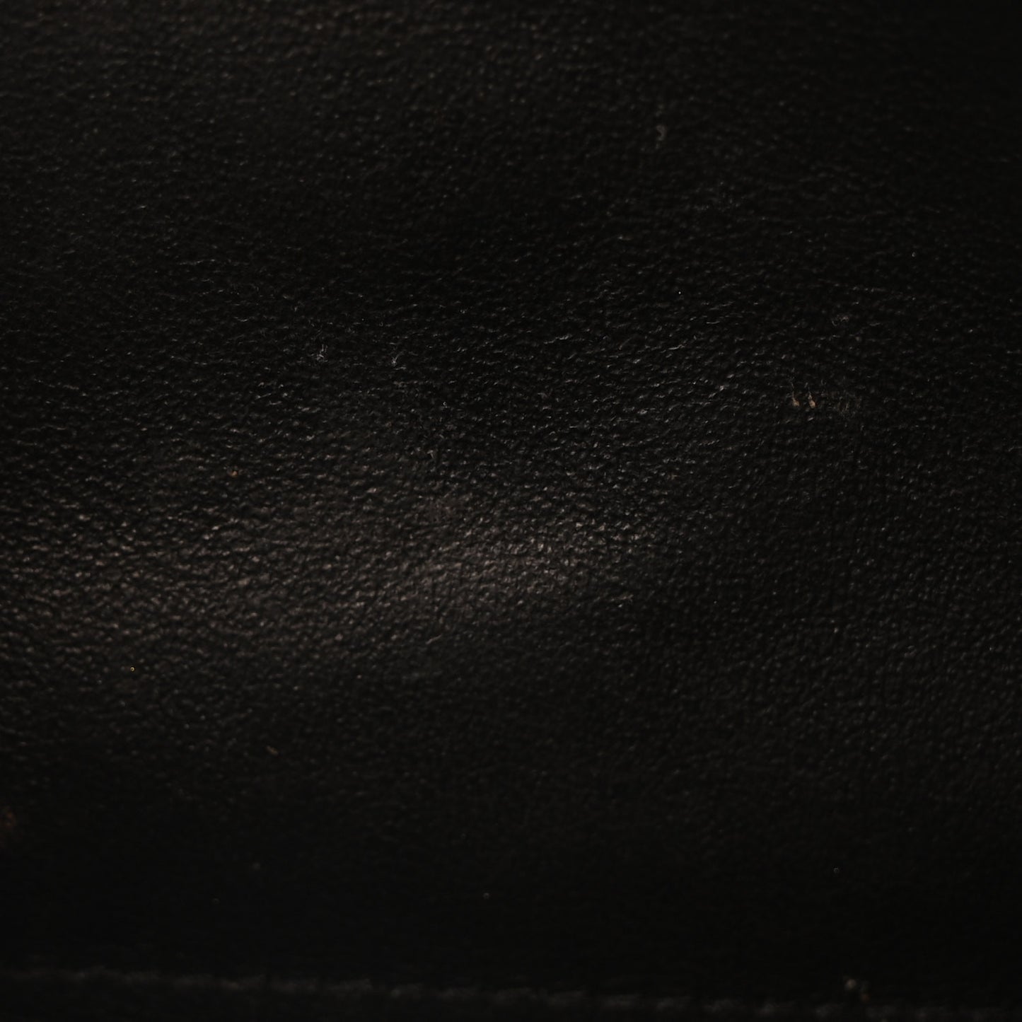 Grain De Poudre Matelasse Chevron Monogram Chain Wallet Black