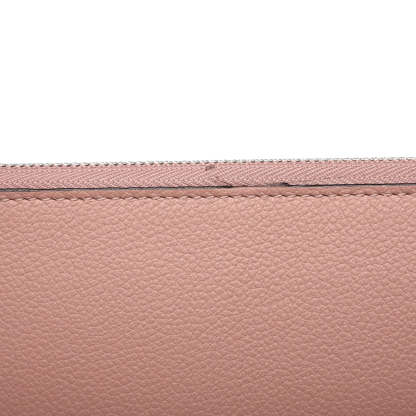 Monogram Veau Cachemire Magnolia