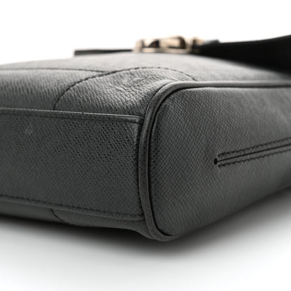 Louis Vuitton Taiga Luka Messenger Bag Ardoise 10 of 15