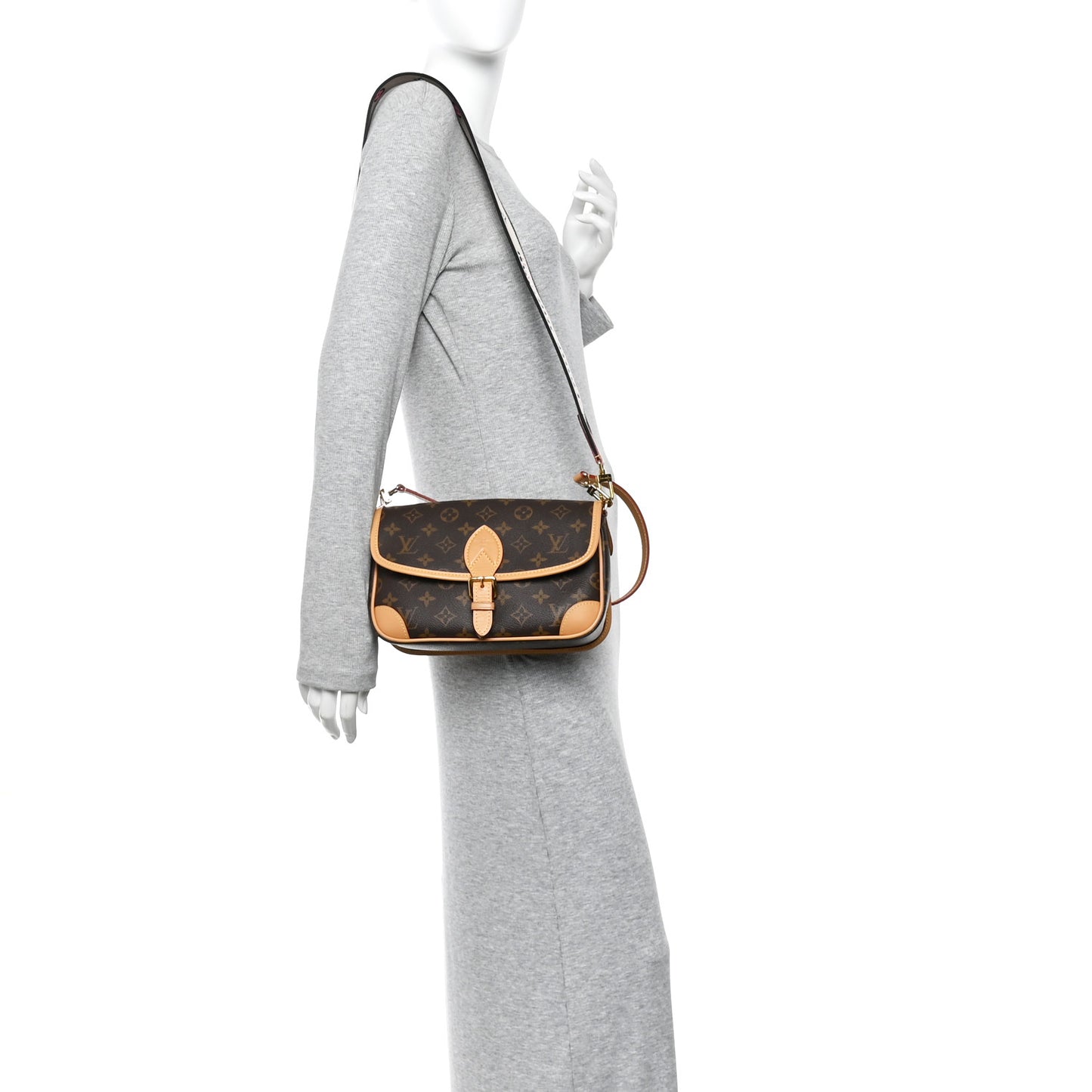 Monogram Diane Black
