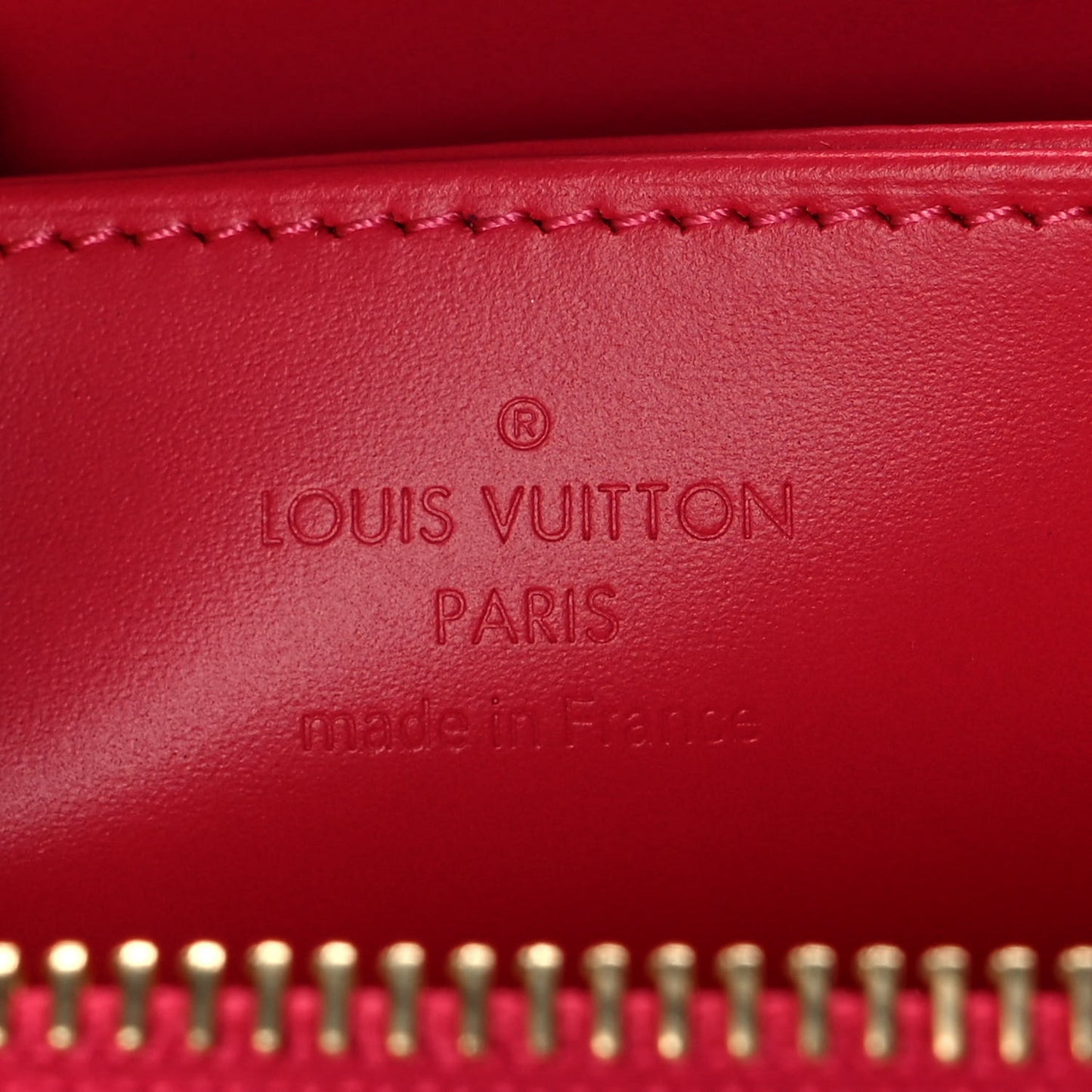 Vernis Valentine Zippy Wallet Fuchsia Neon