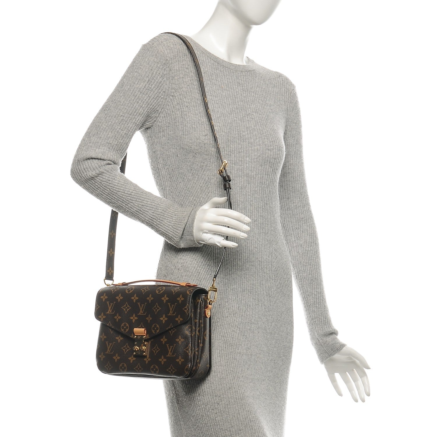Louis Vuitton Monogram Pochette Metis 2 of 9