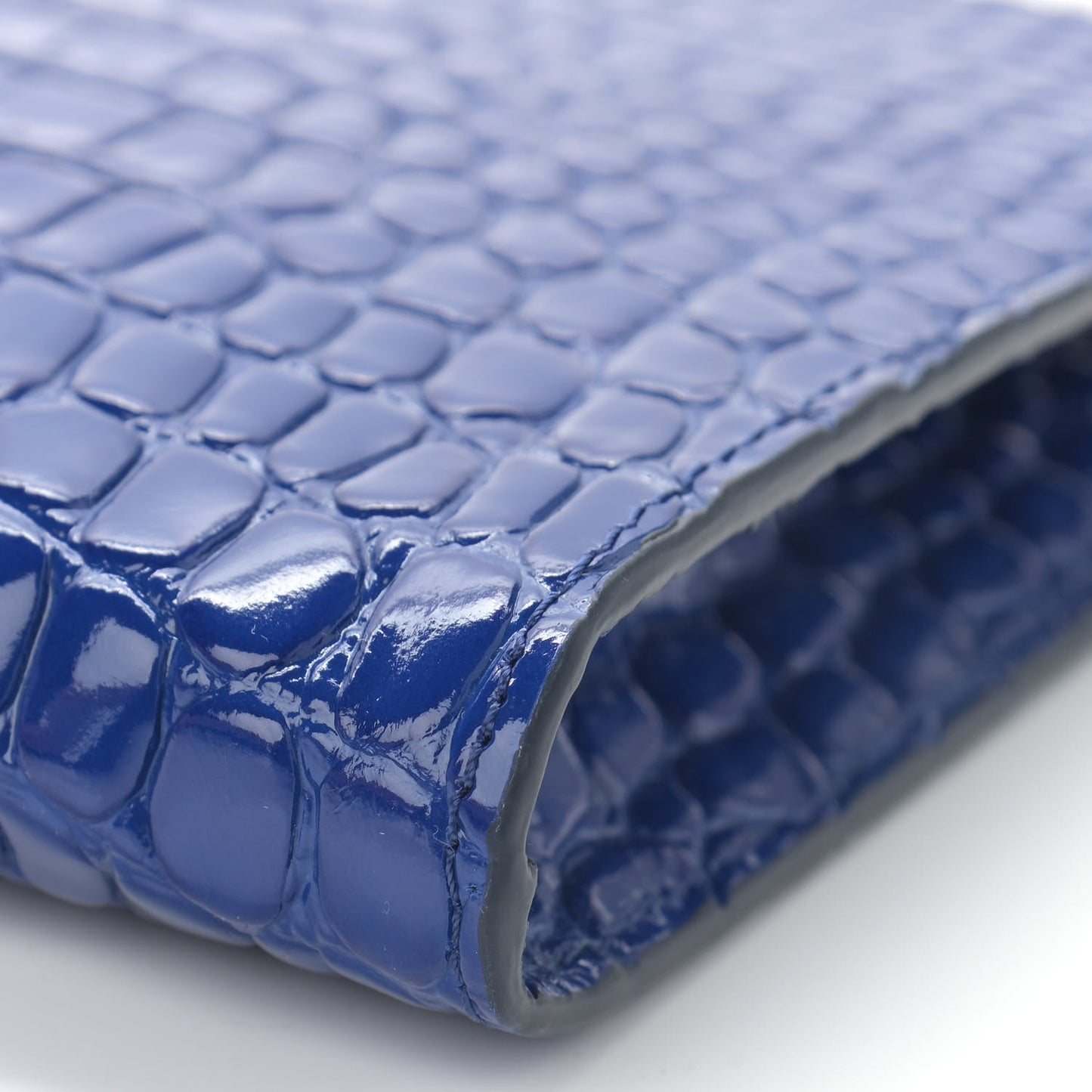 Calfskin Crocodile Embossed Knuckle Flat Clutch Blue