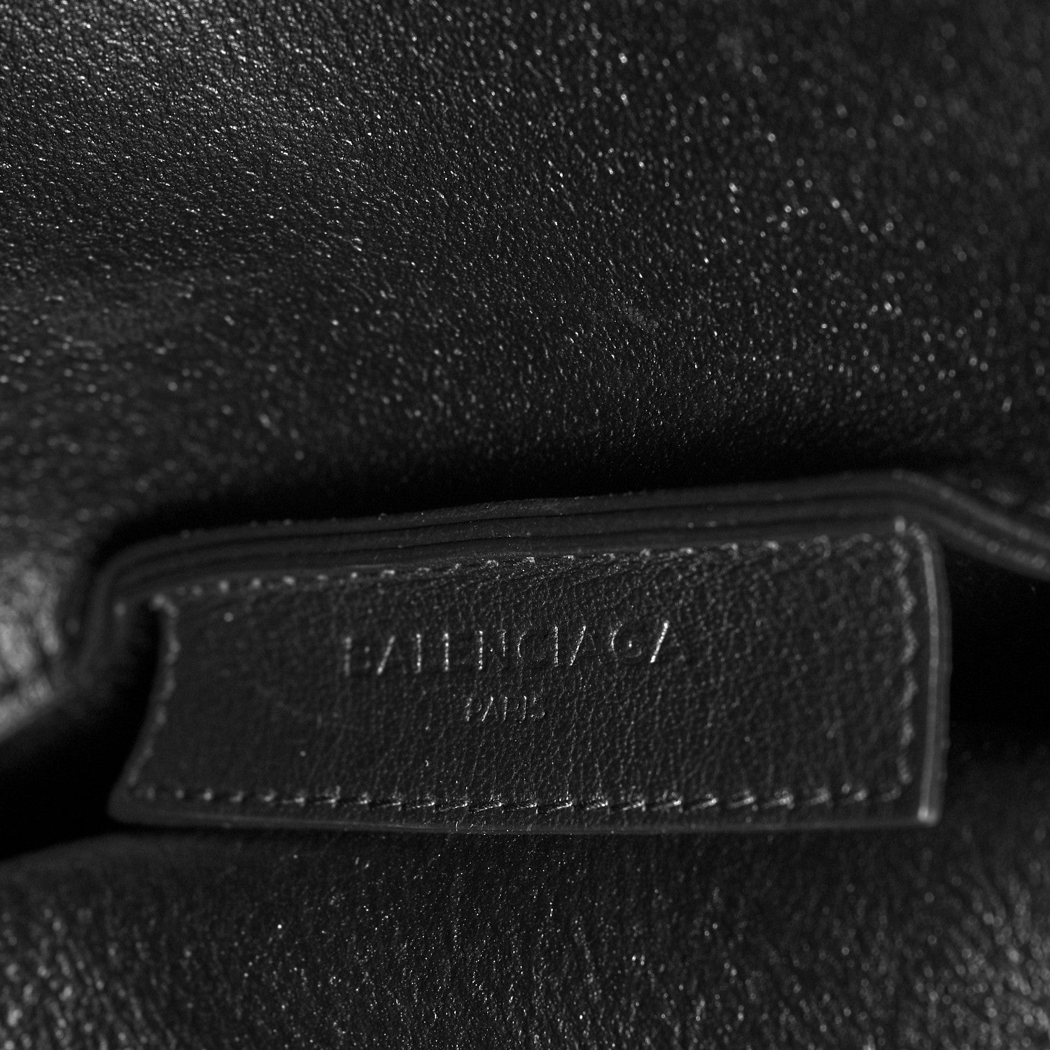 Balenciaga Calfskin Small Everyday Tote Black 7 of 11