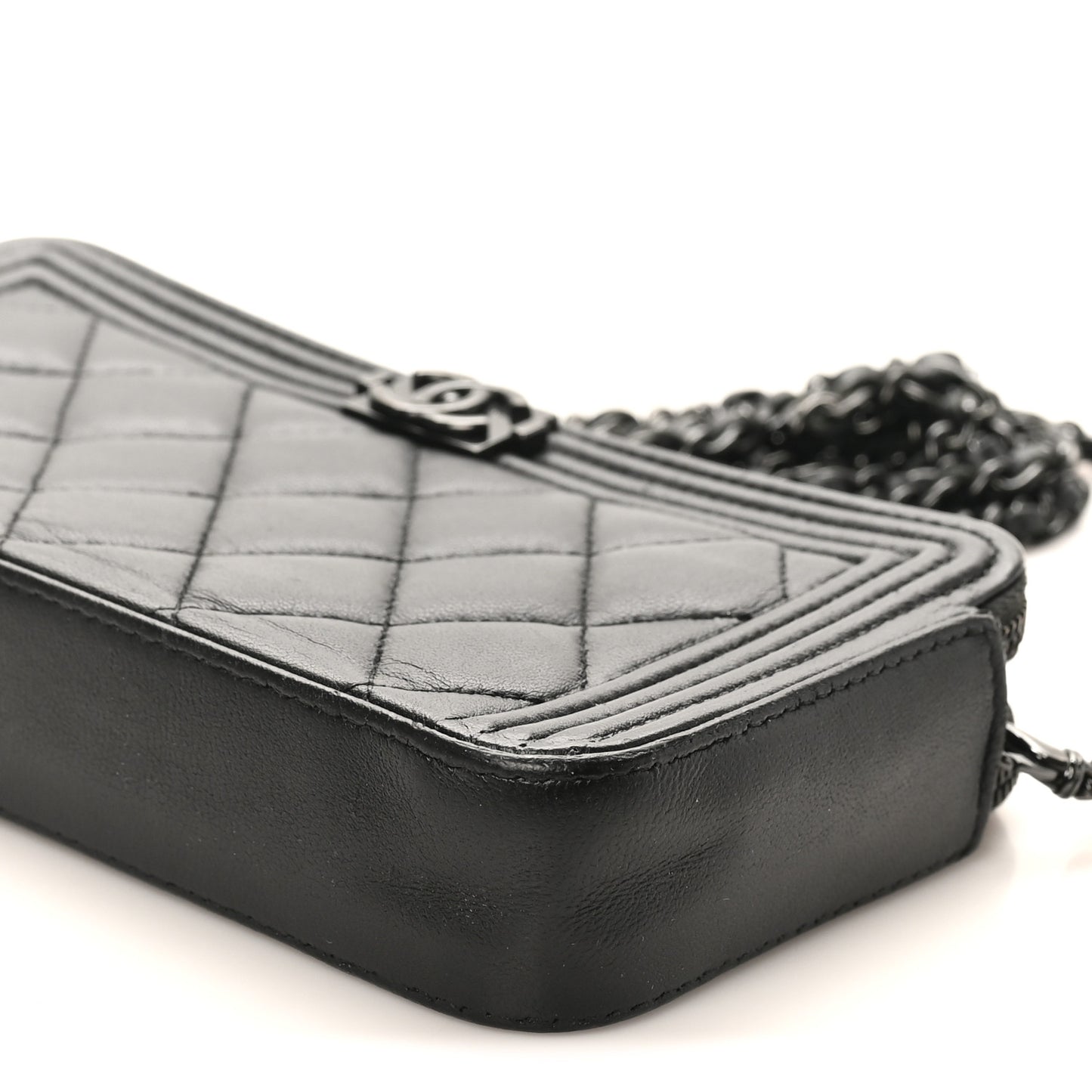 Lambskin Quilted Small Boy Clutch With Chain So Black