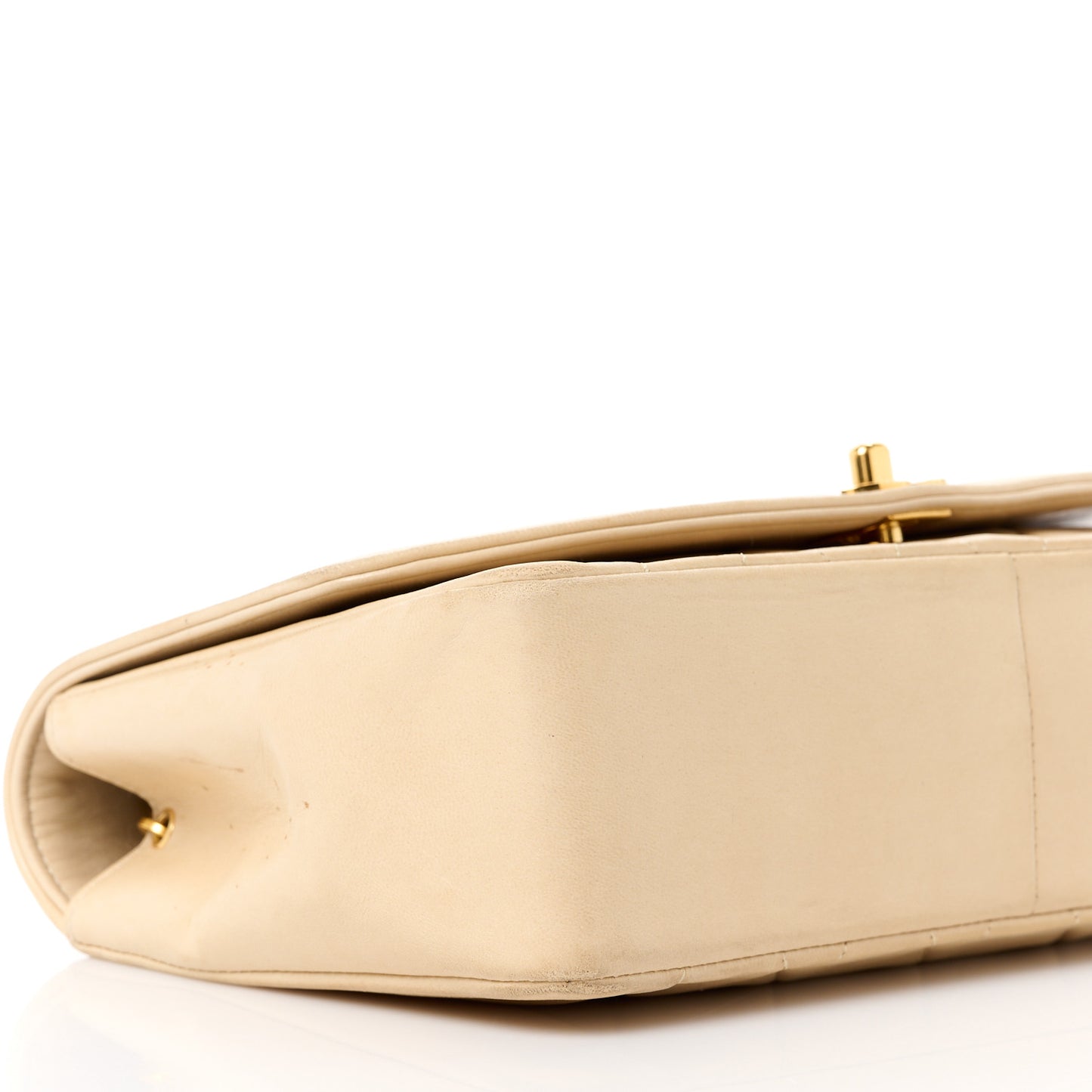 Lambskin Quilted Medium Single Flap Beige