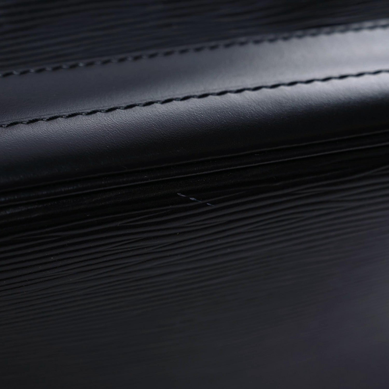 Louis Vuitton Epi Noe Black 12 of 18