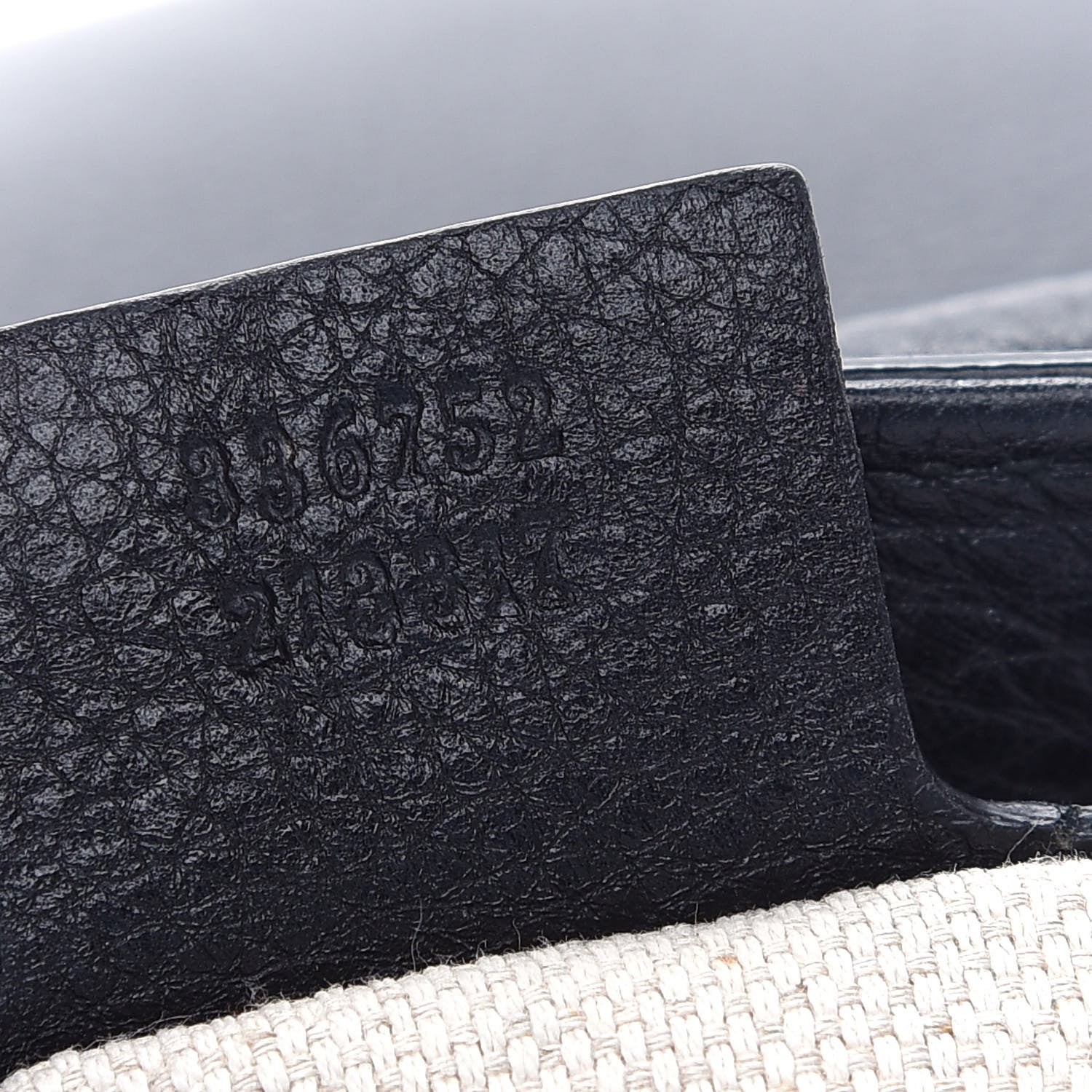 Gucci Pebbled Calfskin Medium Soho Flap Crossbody Black 6 of 8