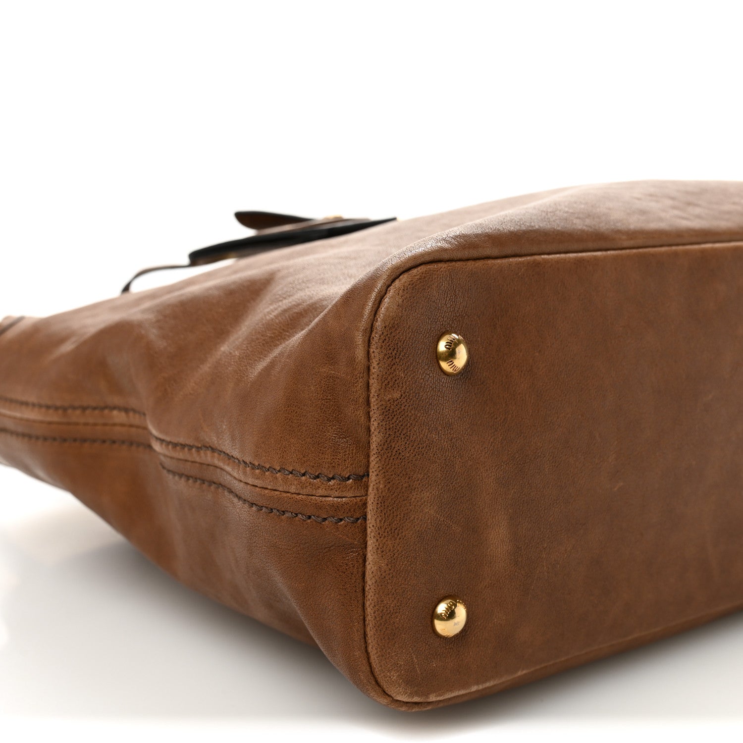 Miu Miu Nappa Medium Aventure Bag Rovere 8 of 9