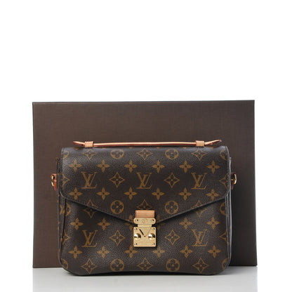 Louis Vuitton Monogram Pochette Metis 8 of 8