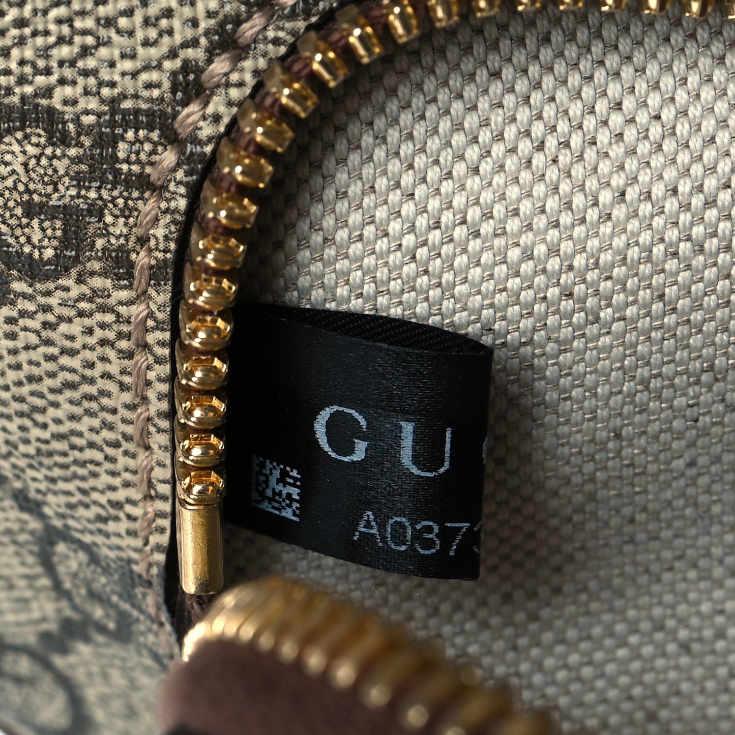 GG Supreme Monogram Textured Calfskin Retro Interlocking G Belt Bag Beige Ebony Brown Sugar