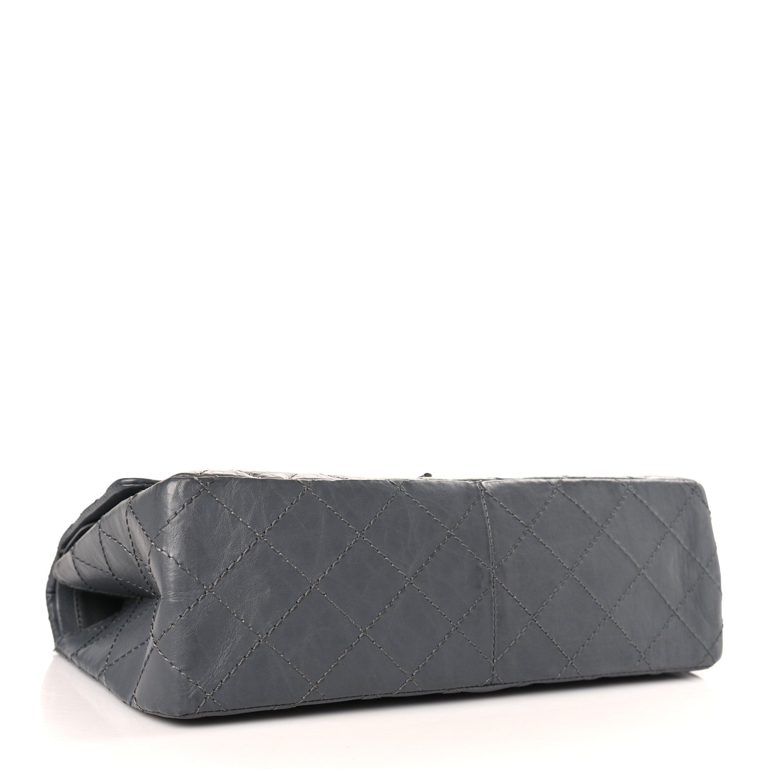 Chanel Aged Calfskin Quilted 2.55 Reissue 226 Flap Grey 4 of 9