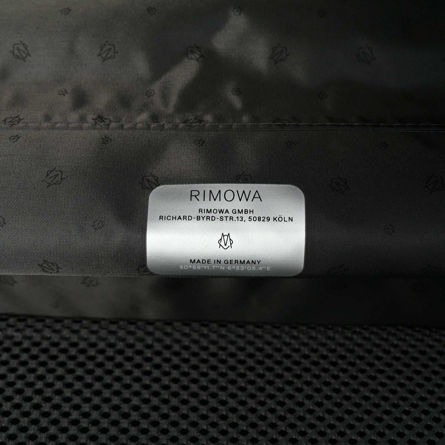 Rimowa X TIFFANY Aluminum Classic Cabin Luggage Silver 5 of 8