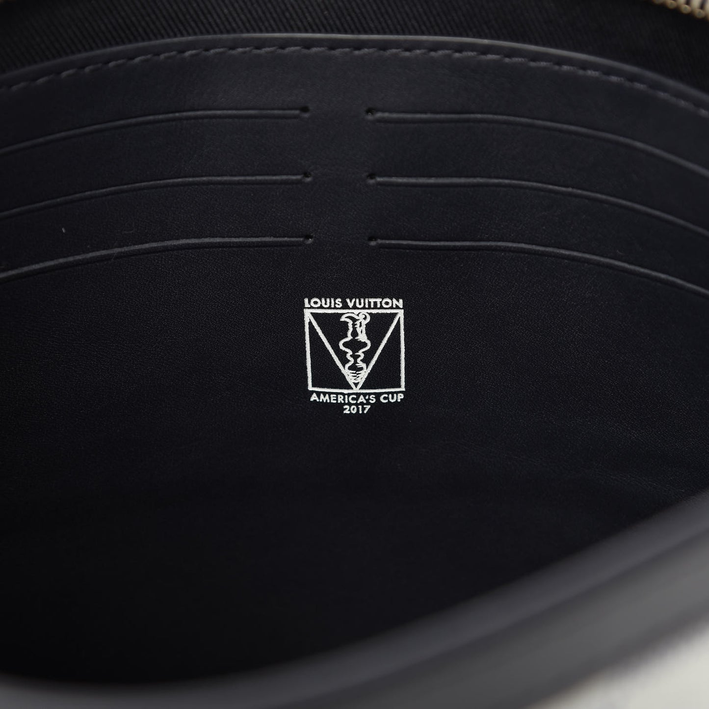 Damier Azur Latitude America's Cup Pochette Voyage MM Autres Toiles