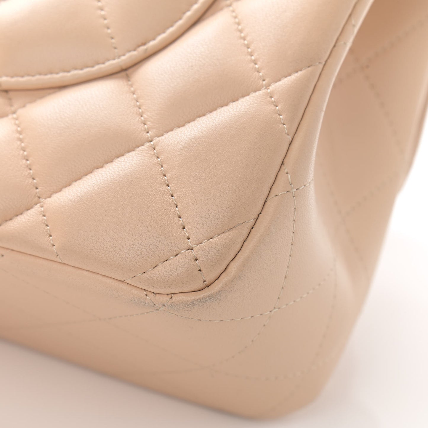 Lambskin Quilted Jumbo Double Flap Beige Clair