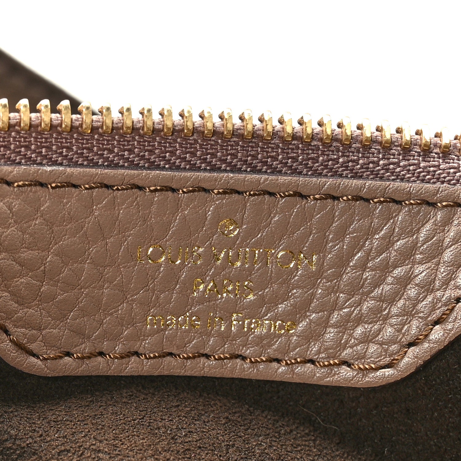 Louis Vuitton Mahina L Poudre 6 of 9