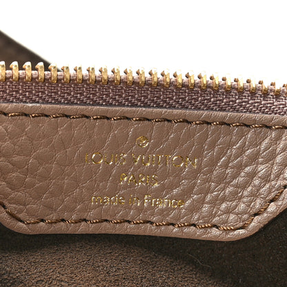Louis Vuitton Mahina L Poudre 6 of 9