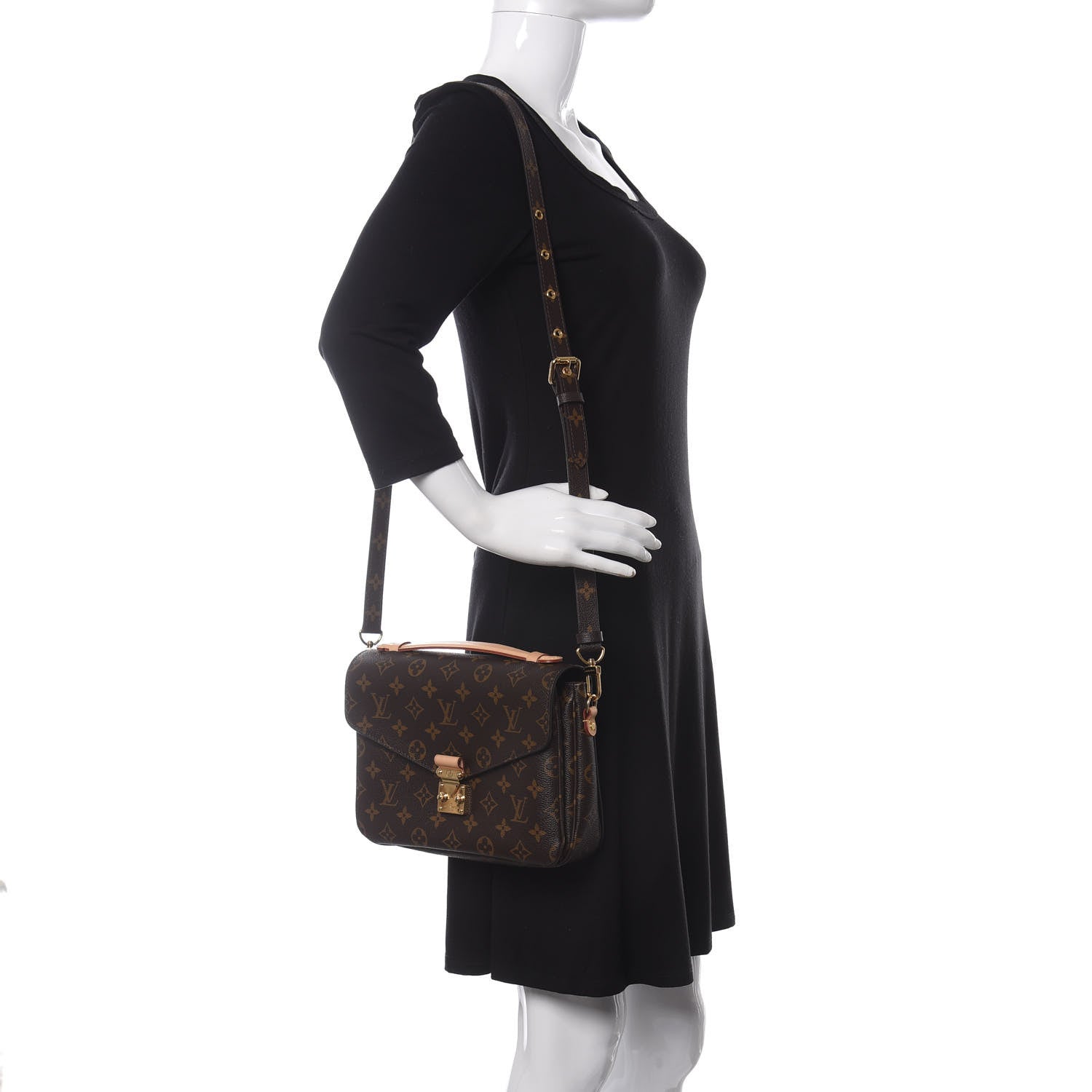 Louis Vuitton Monogram Pochette Metis 2 of 12