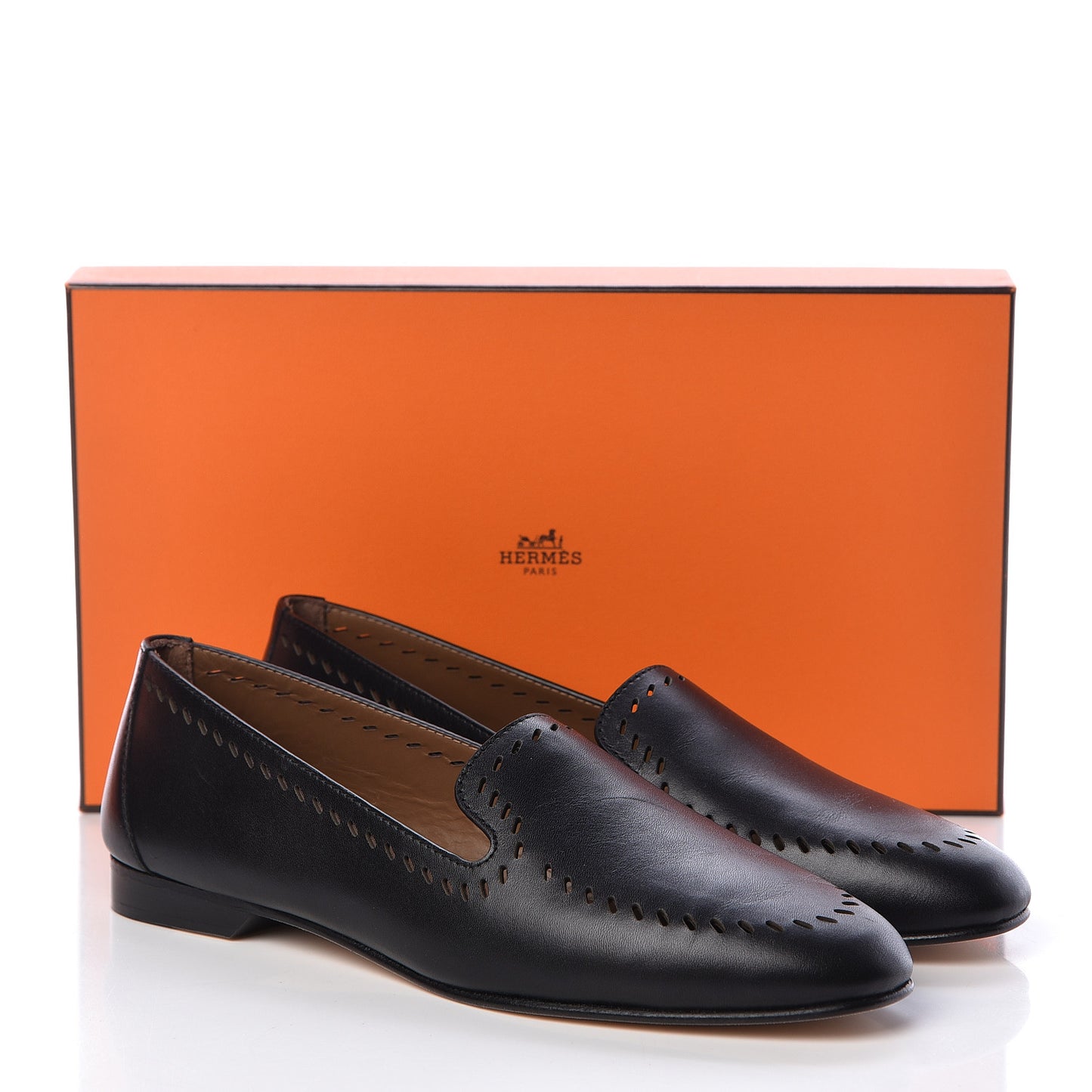 Calfskin Ovale Moccasin Loafers 37 Black