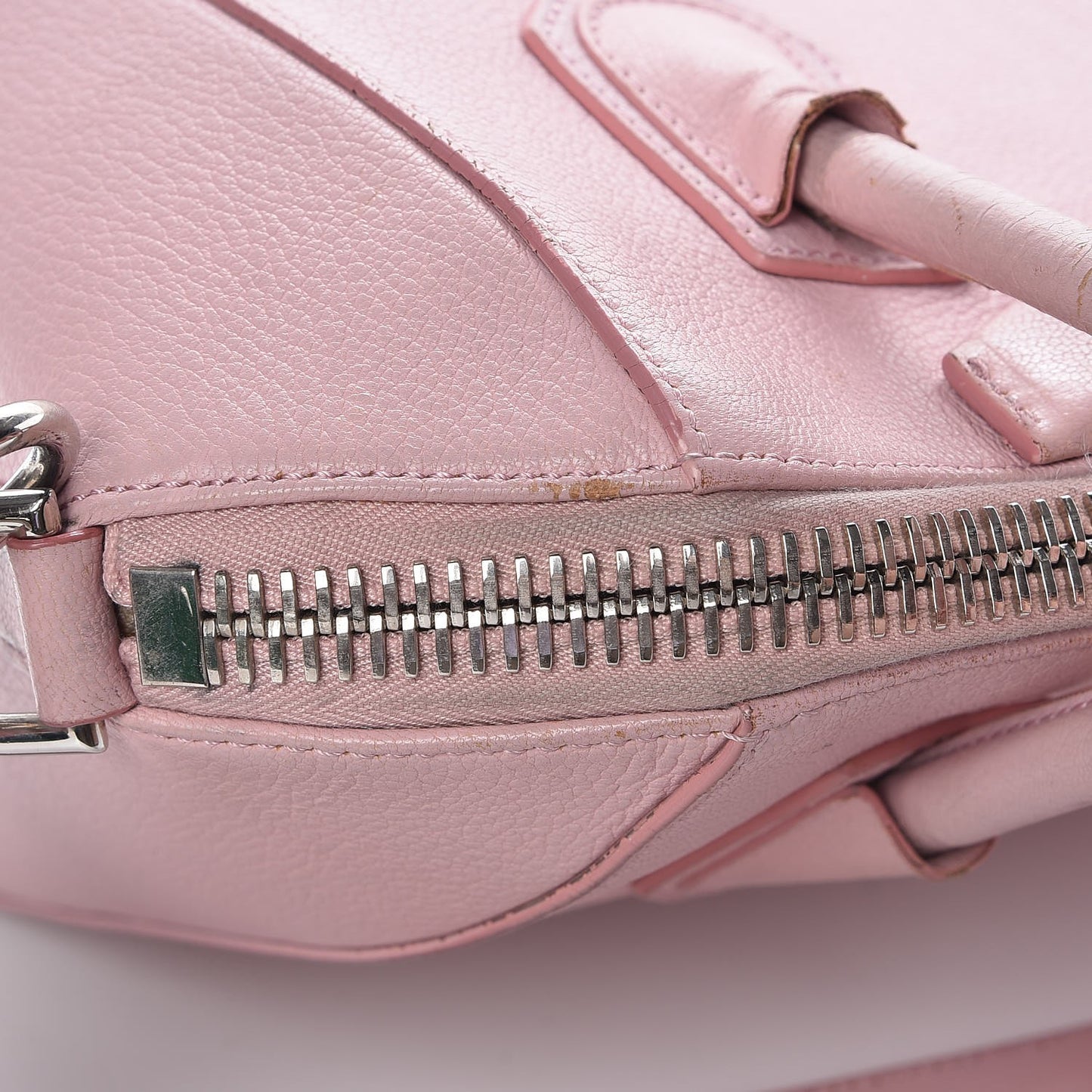 Sugar Goatskin Small Antigona Bright Pink