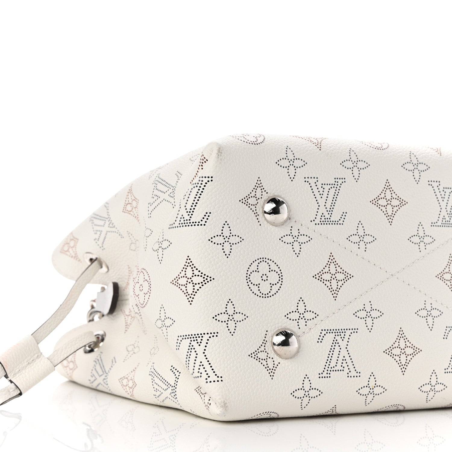 Louis Vuitton Mahina Bella Snow White 9 of 10