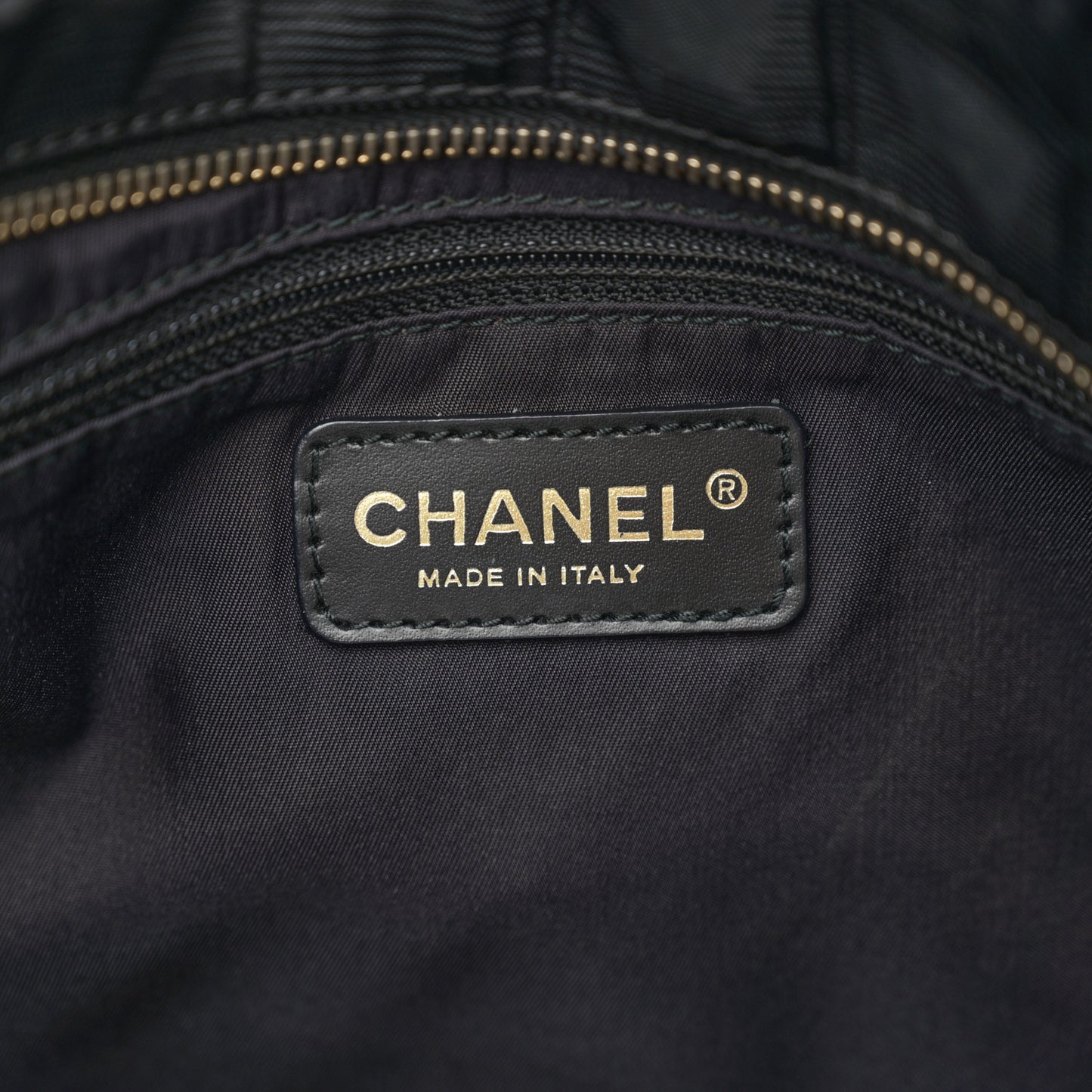 Nylon Medium Travel Tote Black