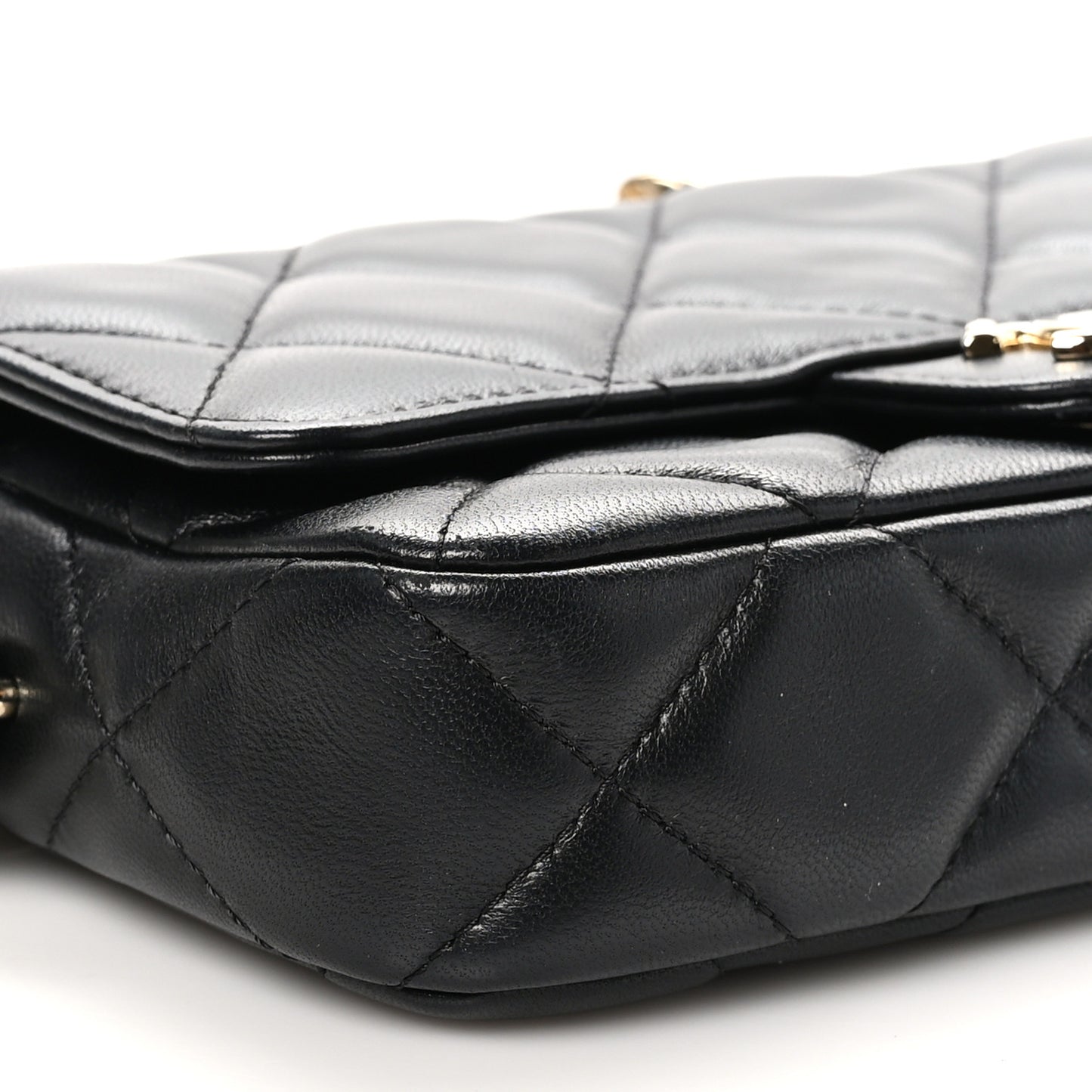 Lambskin Quilted Resin Bi-Color Flap Phone Holder With Chain Black