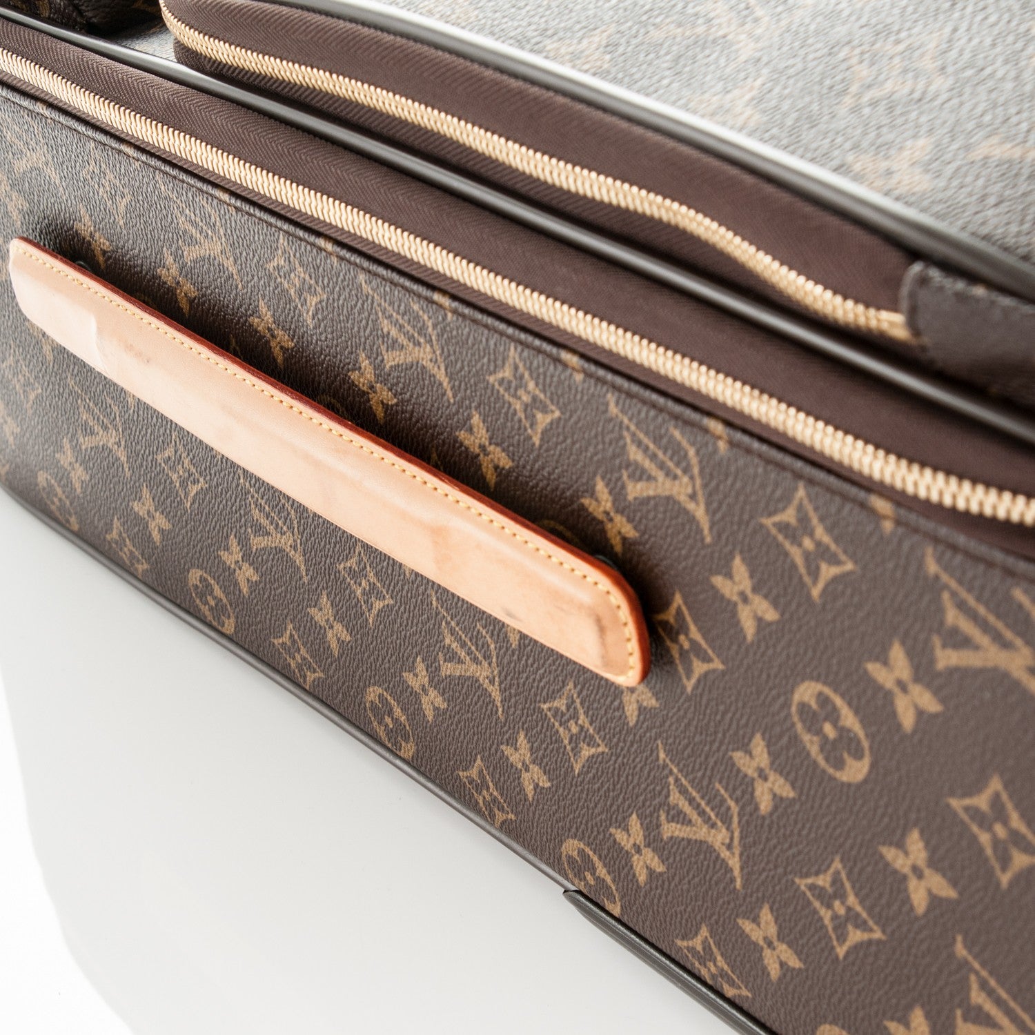 Louis Vuitton Monogram Pegase 55 Business 8 of 10