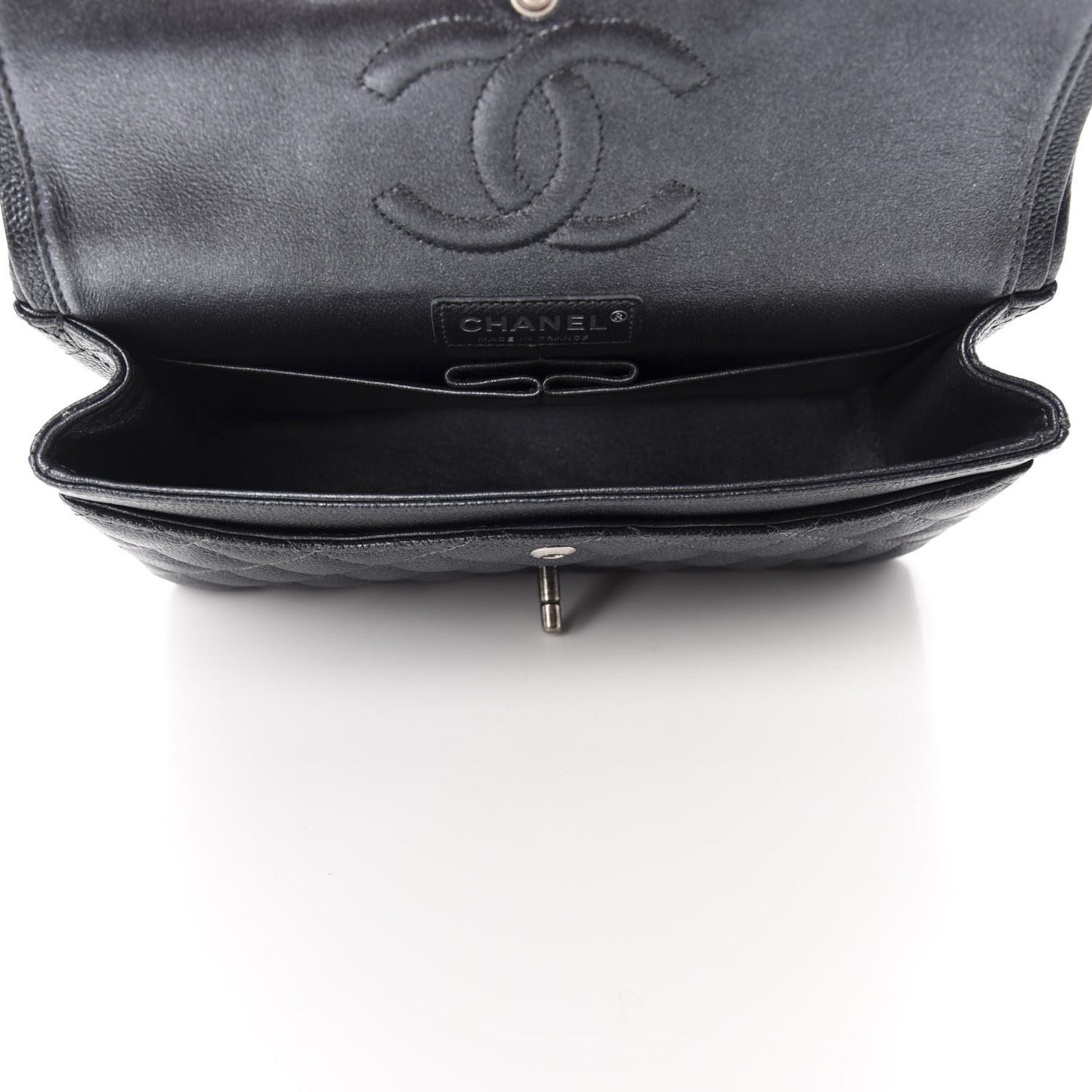 Iridescent Caviar Quilted Medium Double Flap Black