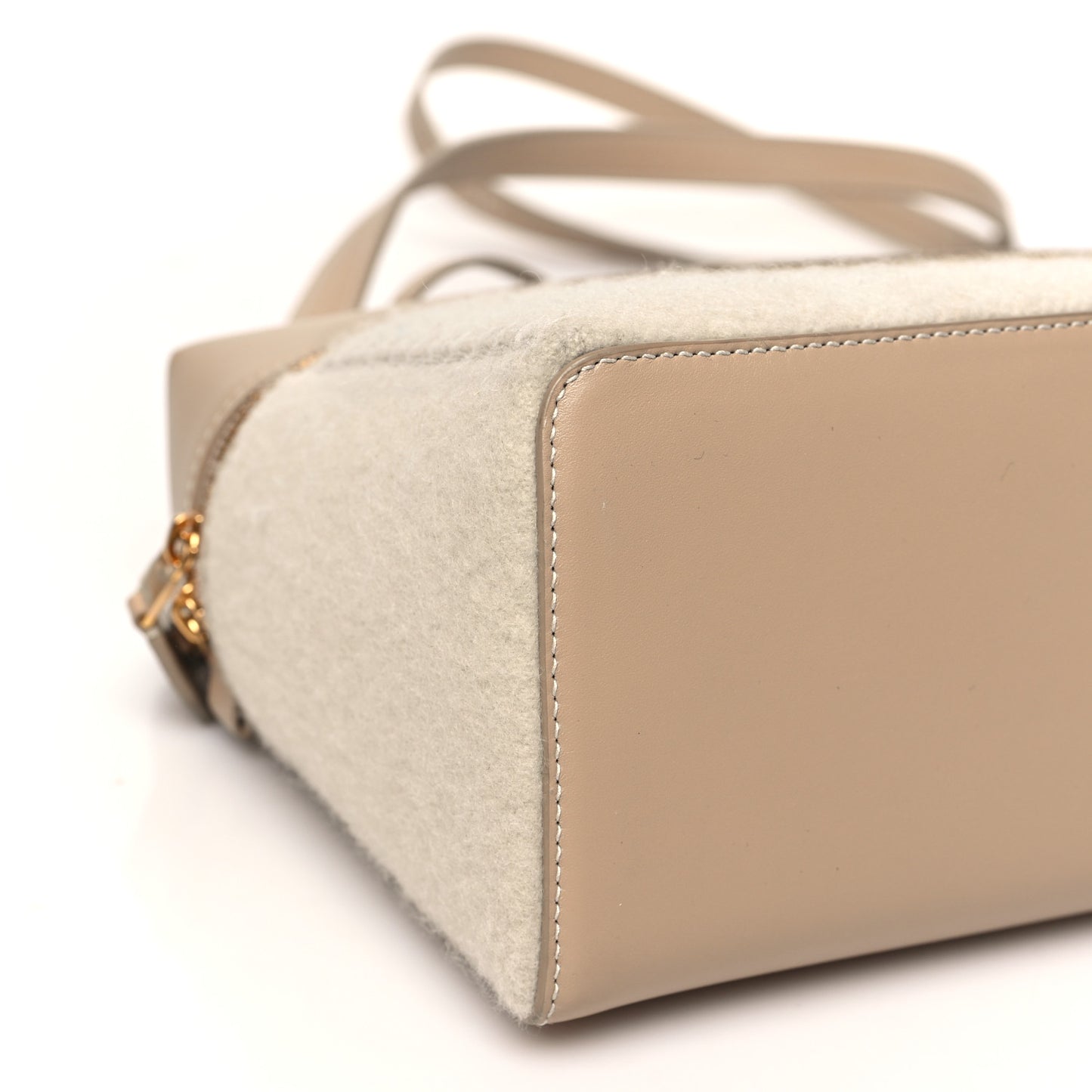 Smooth Calfskin Cashmere L27 Extra Bag Ancient Paper