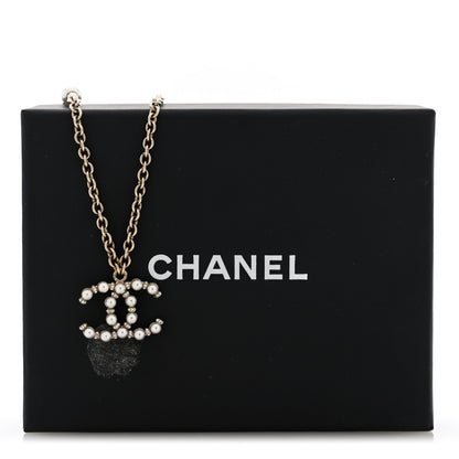 Chanel Crystal Pearl Nefertiti CC Pendant Necklace Gold 5 of 5