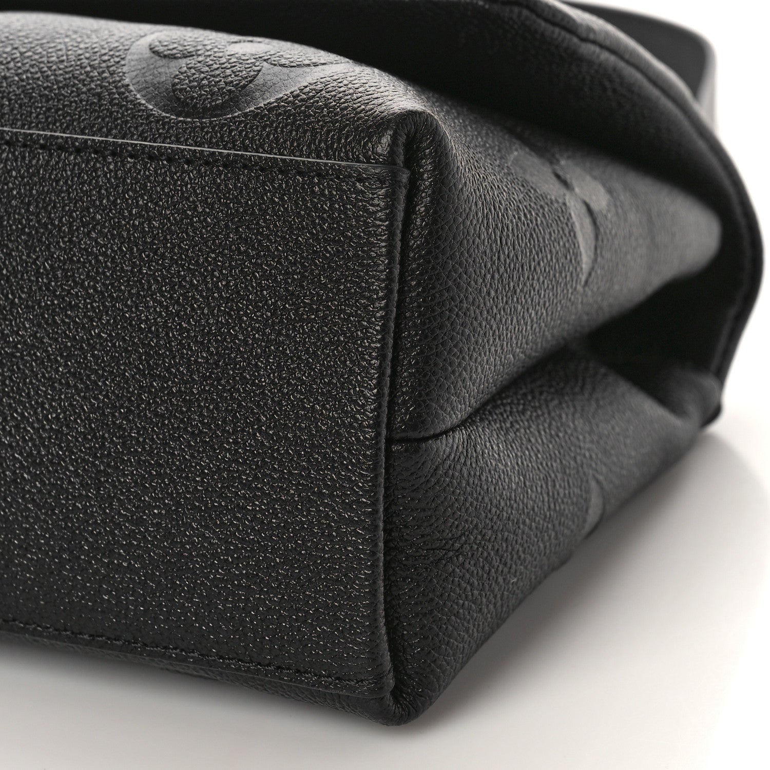 Louis Vuitton Empreinte Monogram Giant Madeleine MM Black 9 of 9