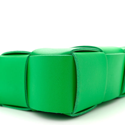 Bottega Veneta Calfskin Maxi Intrecciato Cassette Pouch On Strap Parakeet 9 of 11