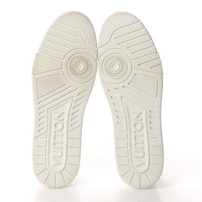 Louis Vuitton Calfskin Mens LV Trainer Sneaker 9.5 White 10 of 15